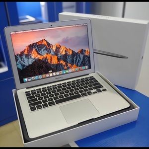 MacBook Air 13-Inch